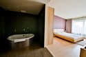 Apartmn 205